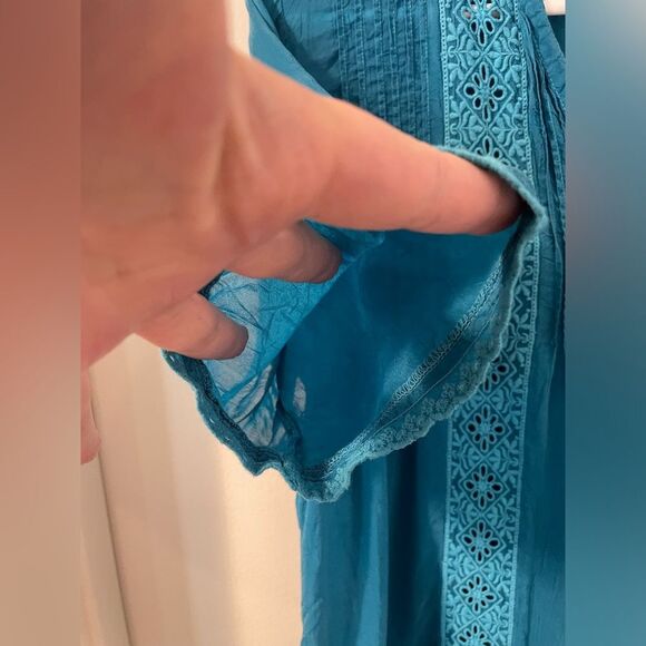 Gorgeous Johnny Was Teal Embroidered Lacy 1/2 sleeve Boho Top in Size Small - Picture 8 of 8